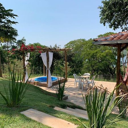 Chale Com Jacuzzi Vista Do Lago Alexania Экстерьер фото